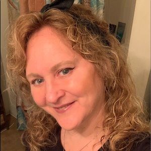 Meet your Posher, Jeannie